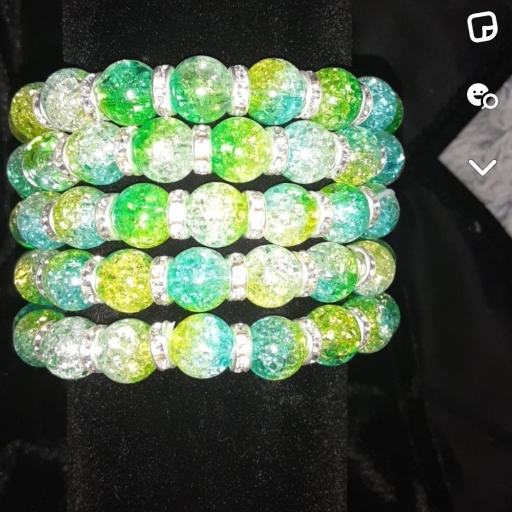 Beaded bracelet